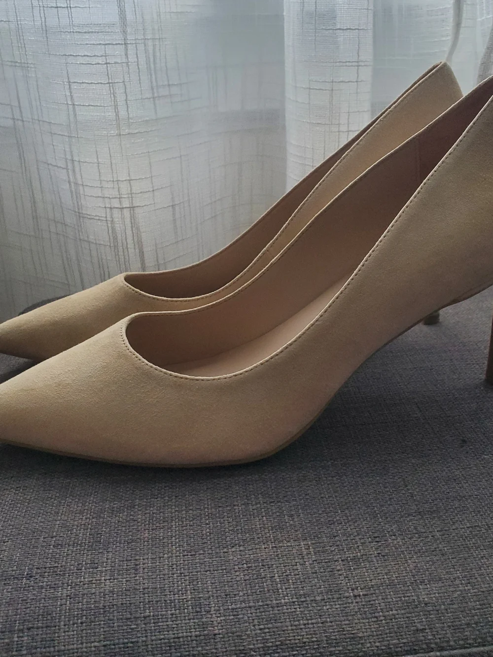 Stuart Weitzman stuart weitzman